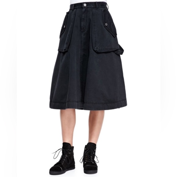 Marc Jacobs Black Denim Cargo Utility Skirt - Picture 1 of 3